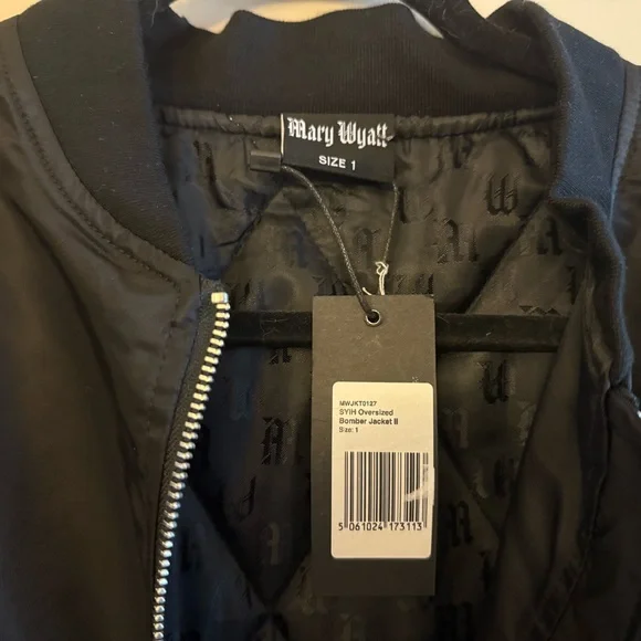 Black Graphic Bomber Jacket - Picture 9 of 10